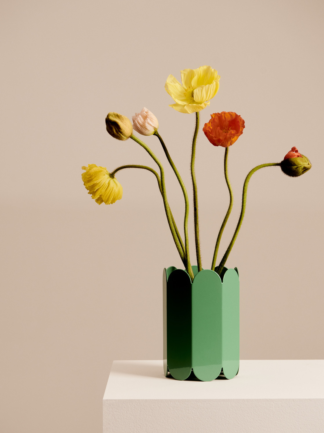 Arcs Vase Small Green | HAY.nl